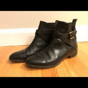 Louise et Cie Black Leather Chelsea Boots